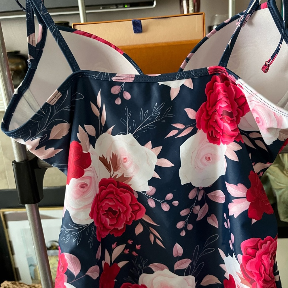 Floral One-Piece Swimsuit - Picture 7 of 10